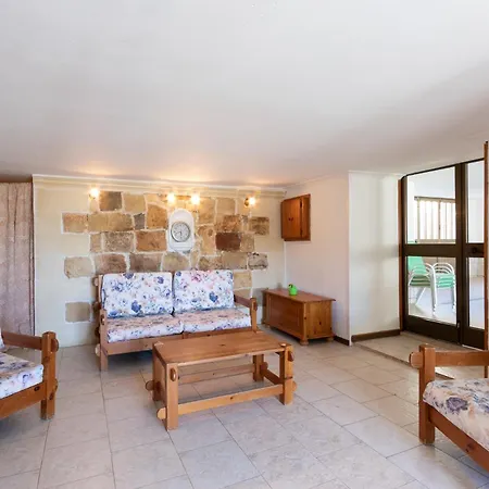 Massive Pool Area With Views, Wifi With Bbq By 360 Estates Apartment