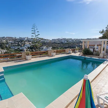 Apartment Massive Pool Area With Views, Wifi With Bbq By 360 Estates *