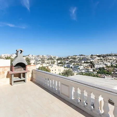 Massive Pool Area With Views, Wifi With Bbq By 360 Estates * Mellieħa