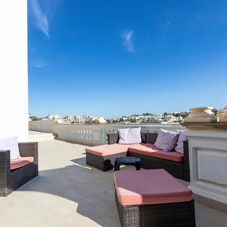 Massive Pool Area With Views, Wifi With Bbq By 360 Estates
