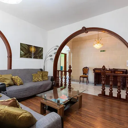 Apartment Massive Pool Area With Views, Wifi With Bbq By 360 Estates Mellieha